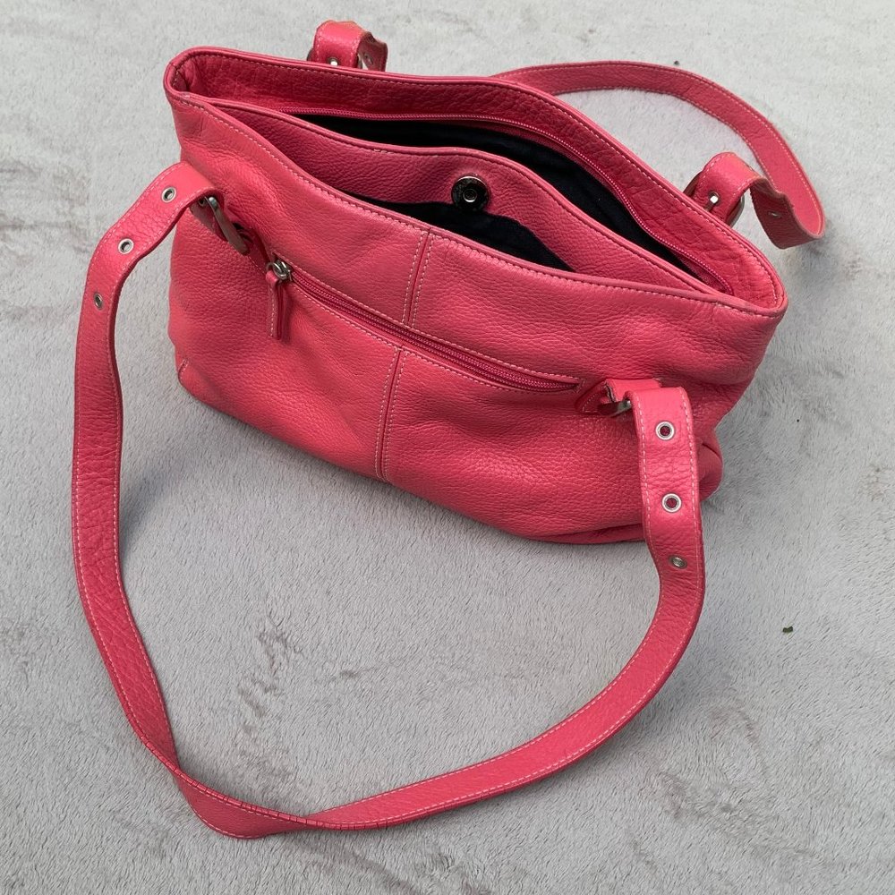 Tig and Co. Genuine Leather Shoulder Bag - Picture 7 of 16
